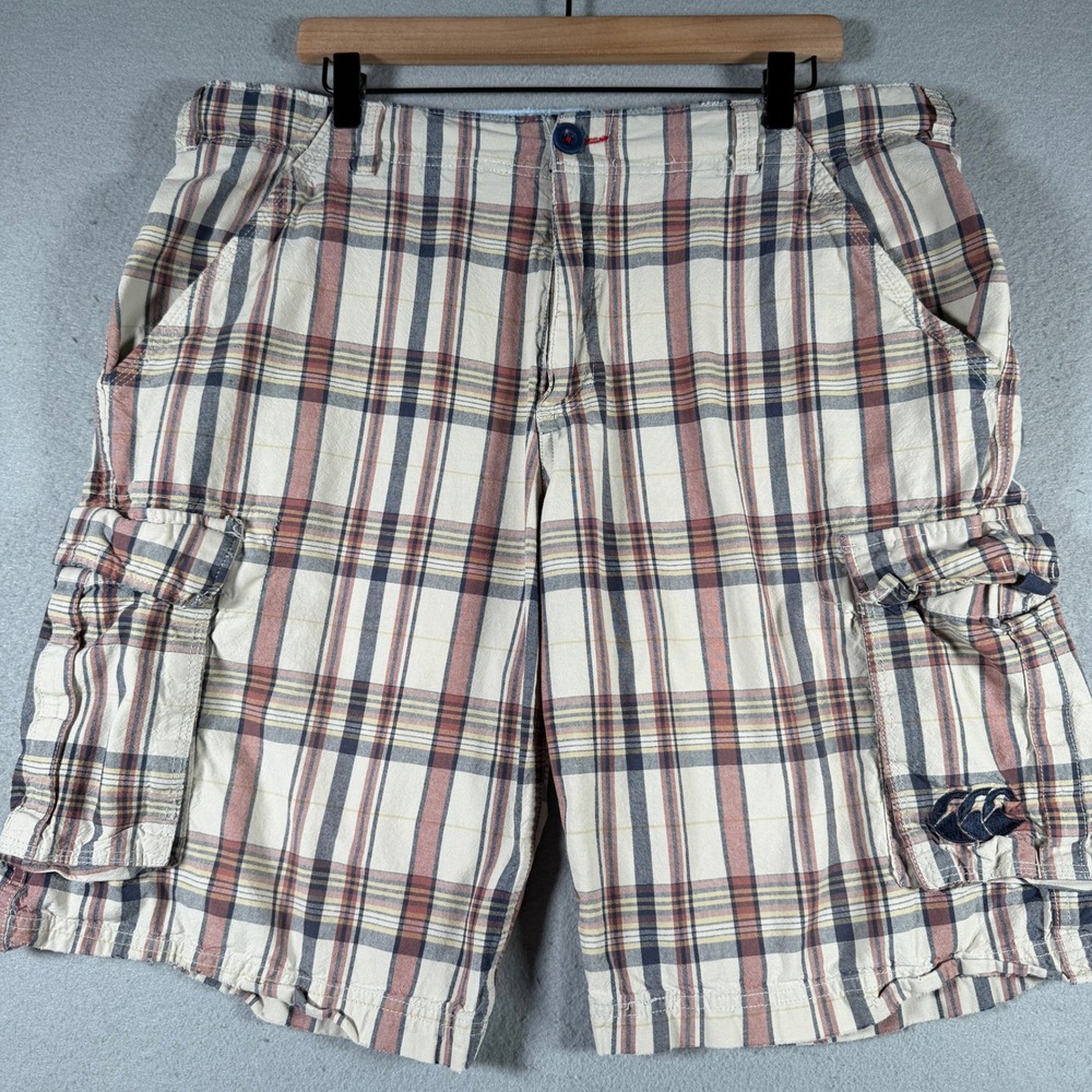 Canterbury of New Zealand Mens Plaid Cargo‎ Shorts Red Blue Cream Cotton Size 36